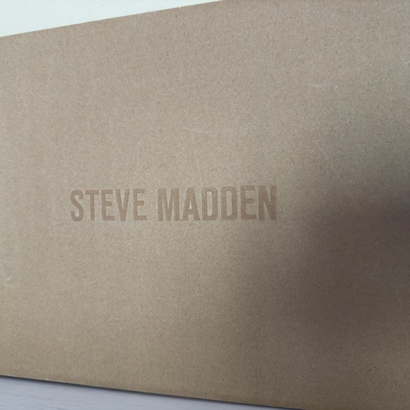 NIB size 10 Steve Madden “Trixie” clear and nude Super High Platform sandals. - Picture 7 of 7